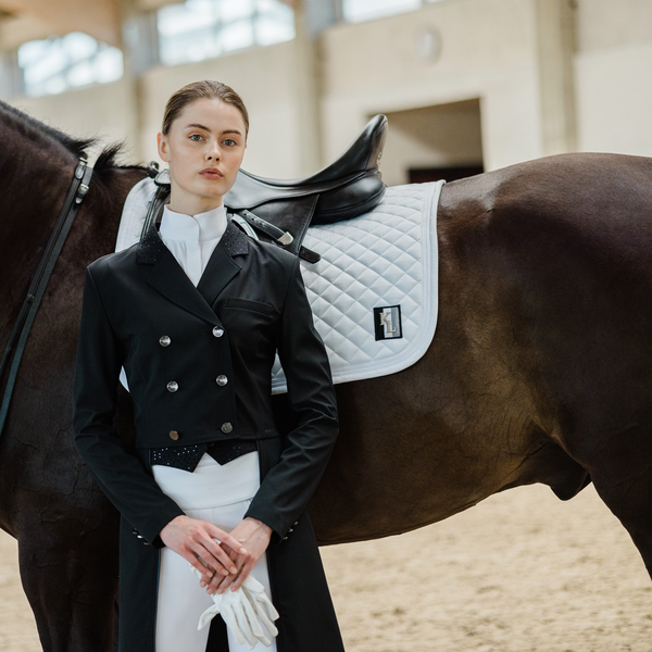 kingsland-equestrian-classic-dressur-schabracke-wei image 3
