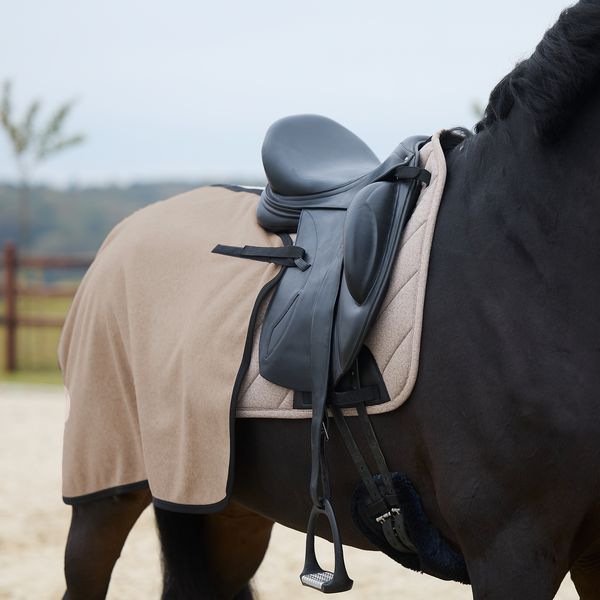 kingsland-equestrian-klaudrey-ausreitdecke-wollmix-mit-tailstraps image 2