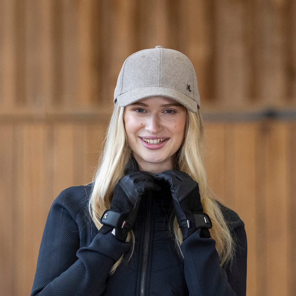 kingsland-equestrian-klaudrey-cap-brown-iron-mit-lederriemen image 2
