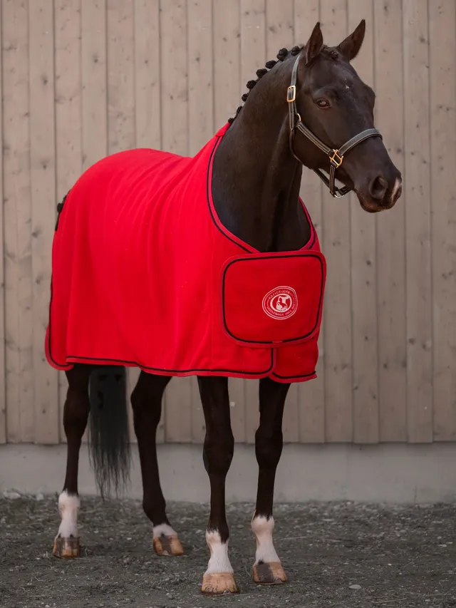 kieffer-abschwitzdecke-rougie-aus-fleece-in-rot-mit-schwarz image 1