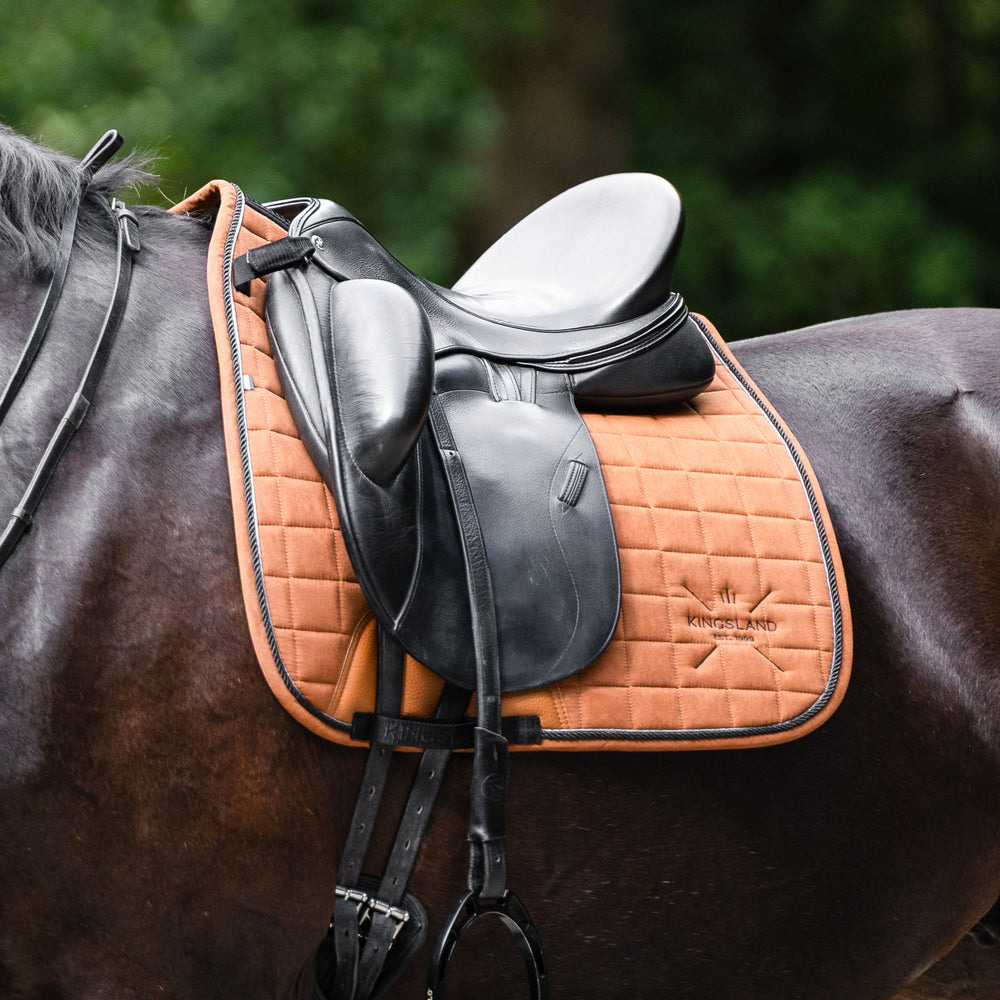 kingsland-equestrian-klmona-dressur-schabracke image 8