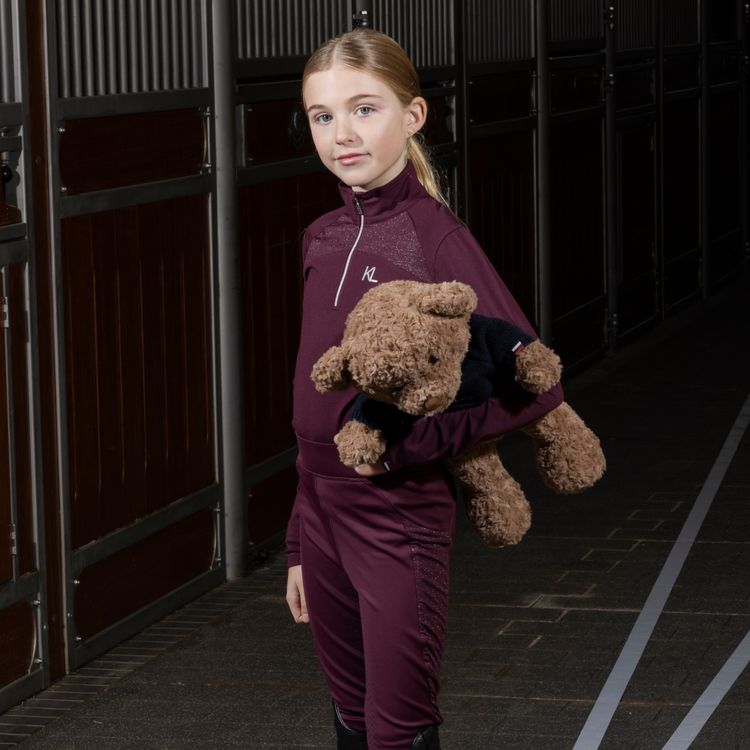 kingsland-equestrian-klvinnie-teddy-bear-pl-schb-r image 3